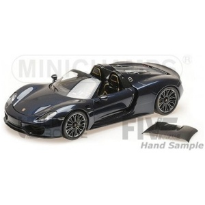 MINICHAMPS 1/18 - PORSCHE 918 SPYDER 2015