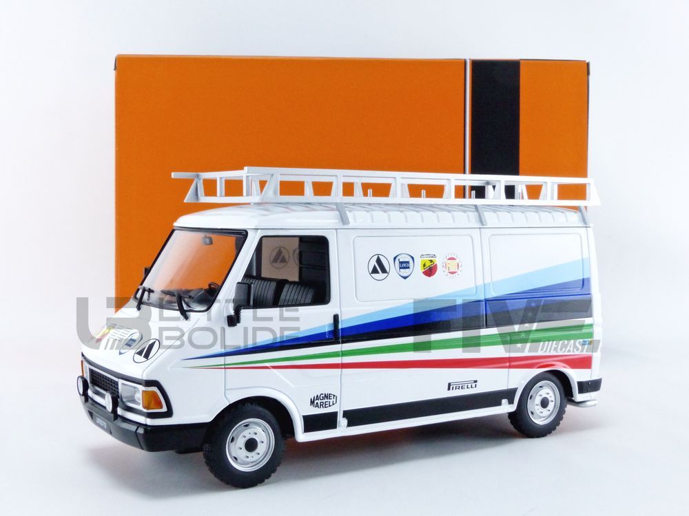 IXO 1/18 - FIAT 242 Abarth - Technic Assistance 1980