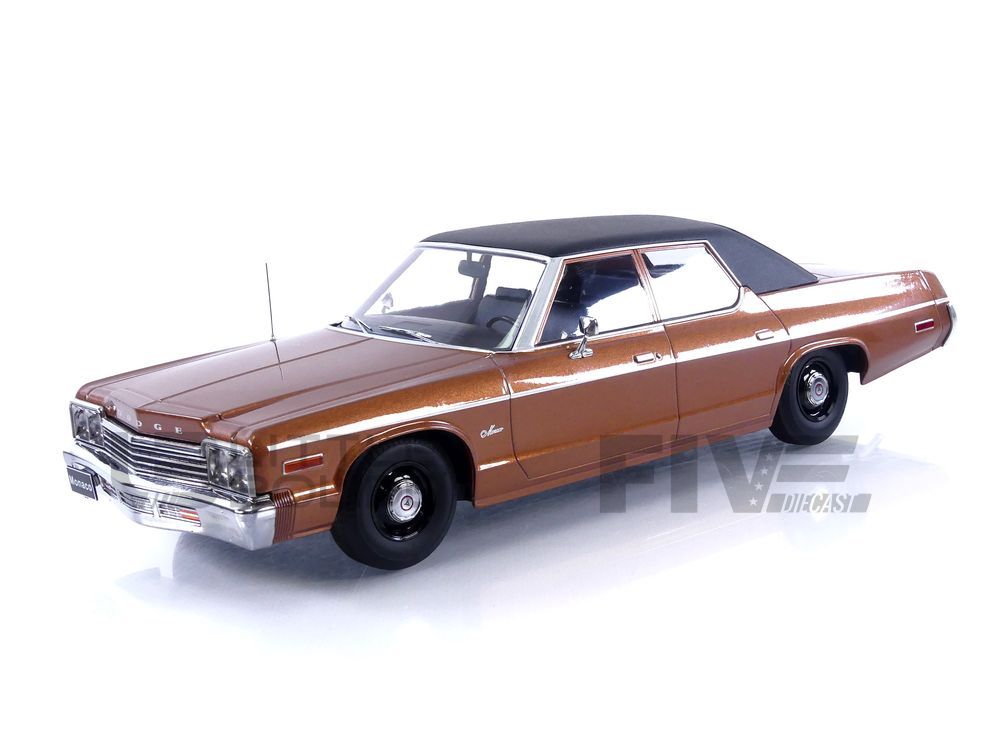 KK Scale Models 1/18 – Dodge Monaco 1974 Blues Mobile (Noir, Police, Collection)