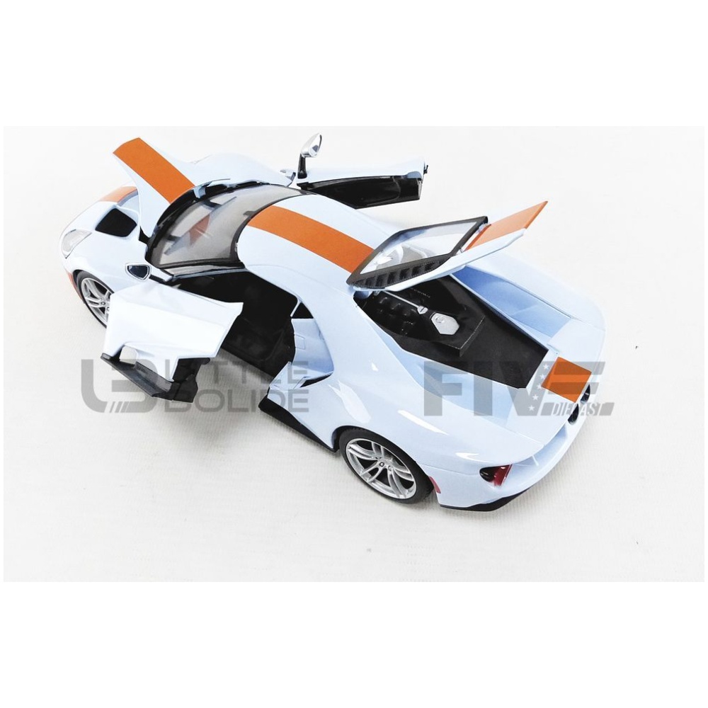 Ford GT90 Blanche 1/18 Maisto - Modèle Exposé - Sans Boîte - Occasion