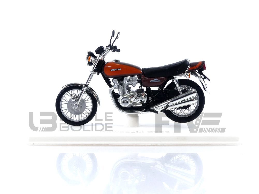 Streetfighter Kawasaki Z900 Model ミニカー Kawasaki Z2 750 RS 1973