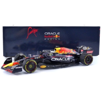 MINICHAMPS 1/18 - RED BULL RB18 - Winner Italian GP 2022 (M. Verstappen)