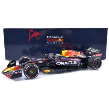 MINICHAMPS 1/18 - RED BULL RB18 - Winner Austin GP 2022 (M. Verstappen)
