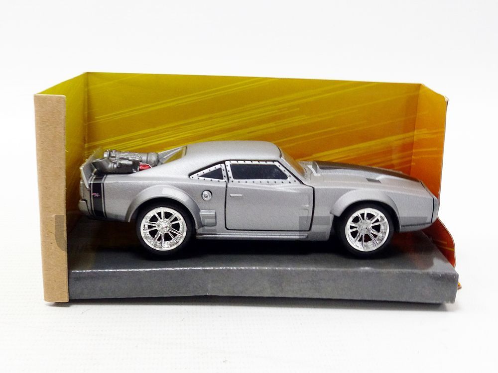 Voiture Miniature De Collection JADA TOYS 1-24 - DODGE Ice Charger - Dom - Fast And Furious 8 Gris 98291s Metal
