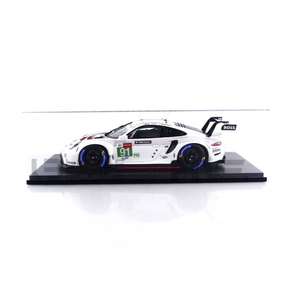 18S725 – SPARK 1/18 - PORSCHE 911 RSR -19 - Le Mans 2021 - Little