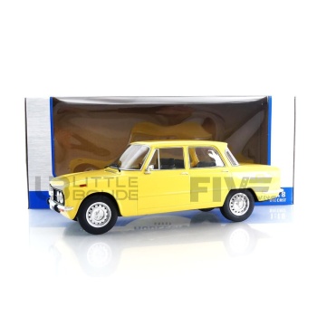 MCG 1/18 - ALFA-ROMEO Giulia Nuova Super - 1974
