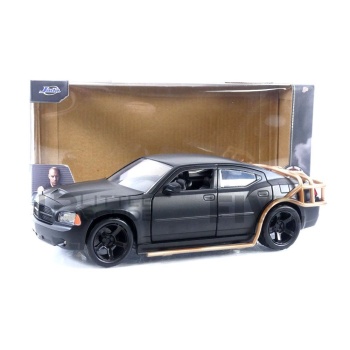 JADA TOYS 1/24 - DODGE Charger Heist Car - Fast And Furious - 2006