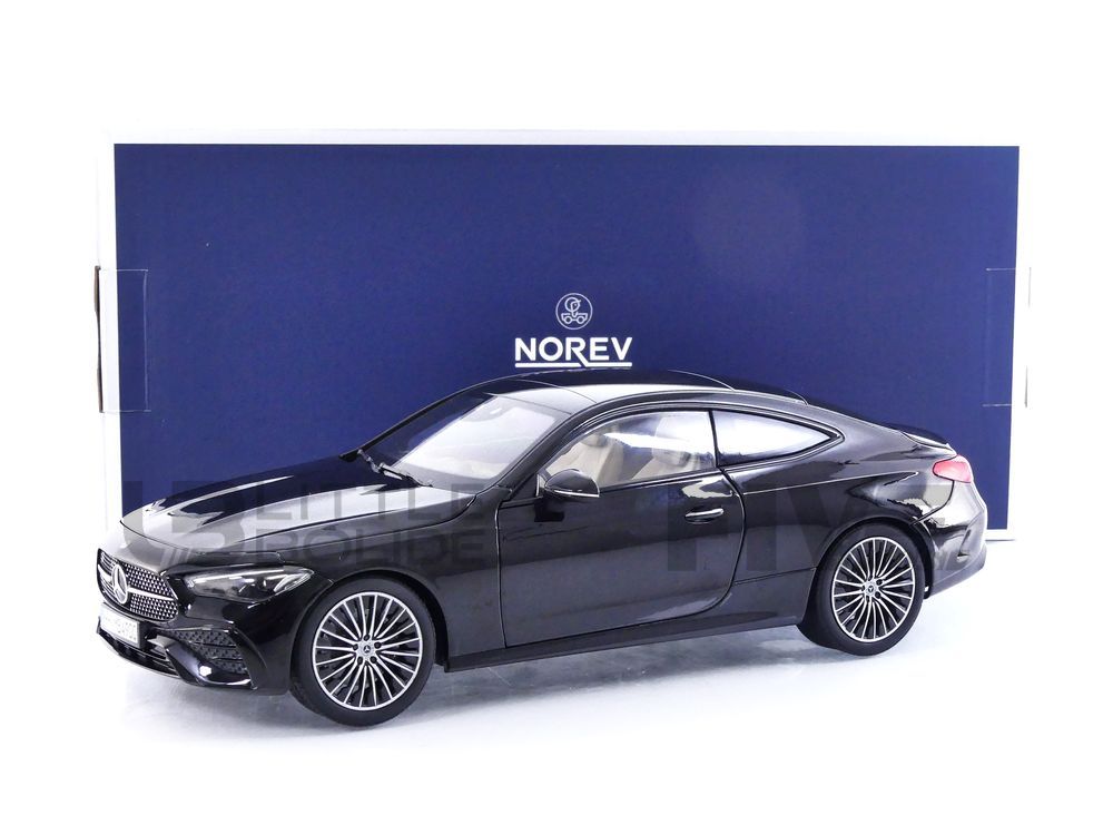 Voiture coupé de 2024 couleur grise – MERCEDES CLE