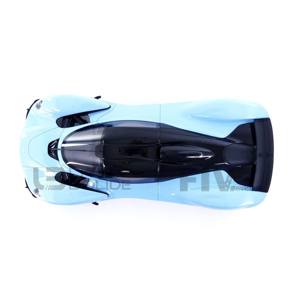 GT SPIRIT 1/18 GT435 Aston Martin Valkyrie