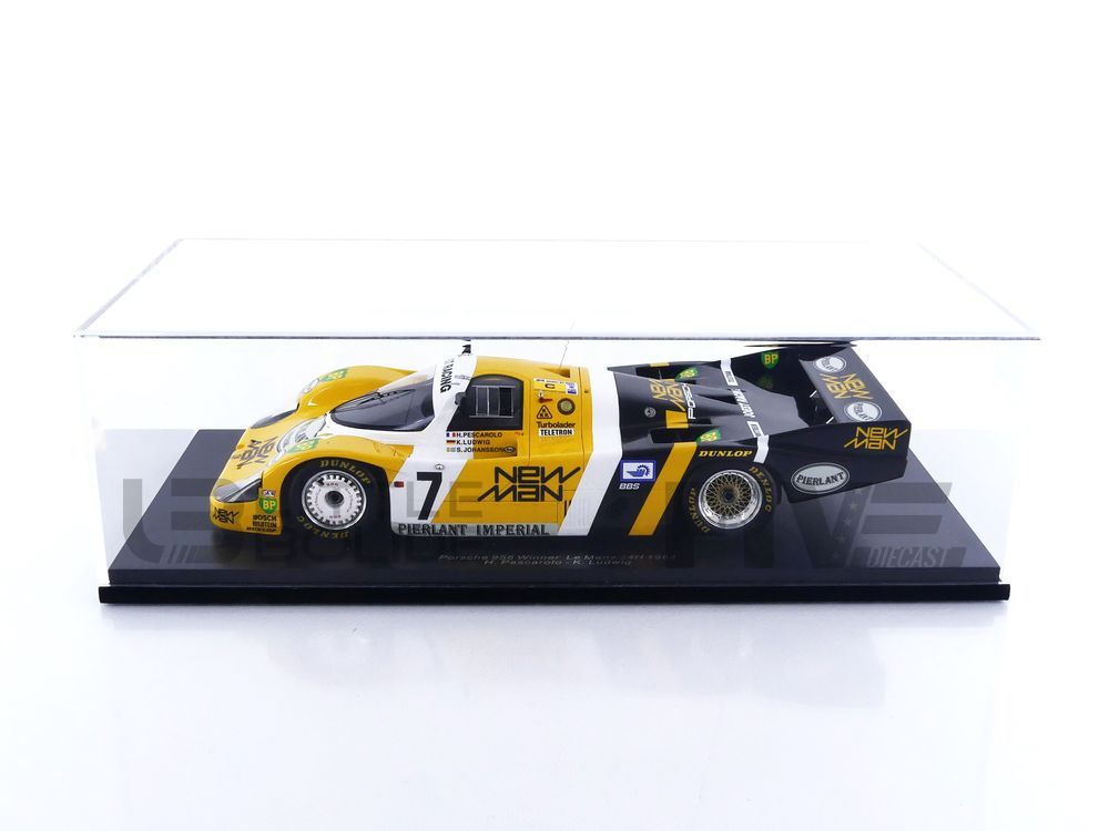 18LM84 – SPARK 1/18 - PORSCHE 956 L - Winner Le Mans 1984 - Little