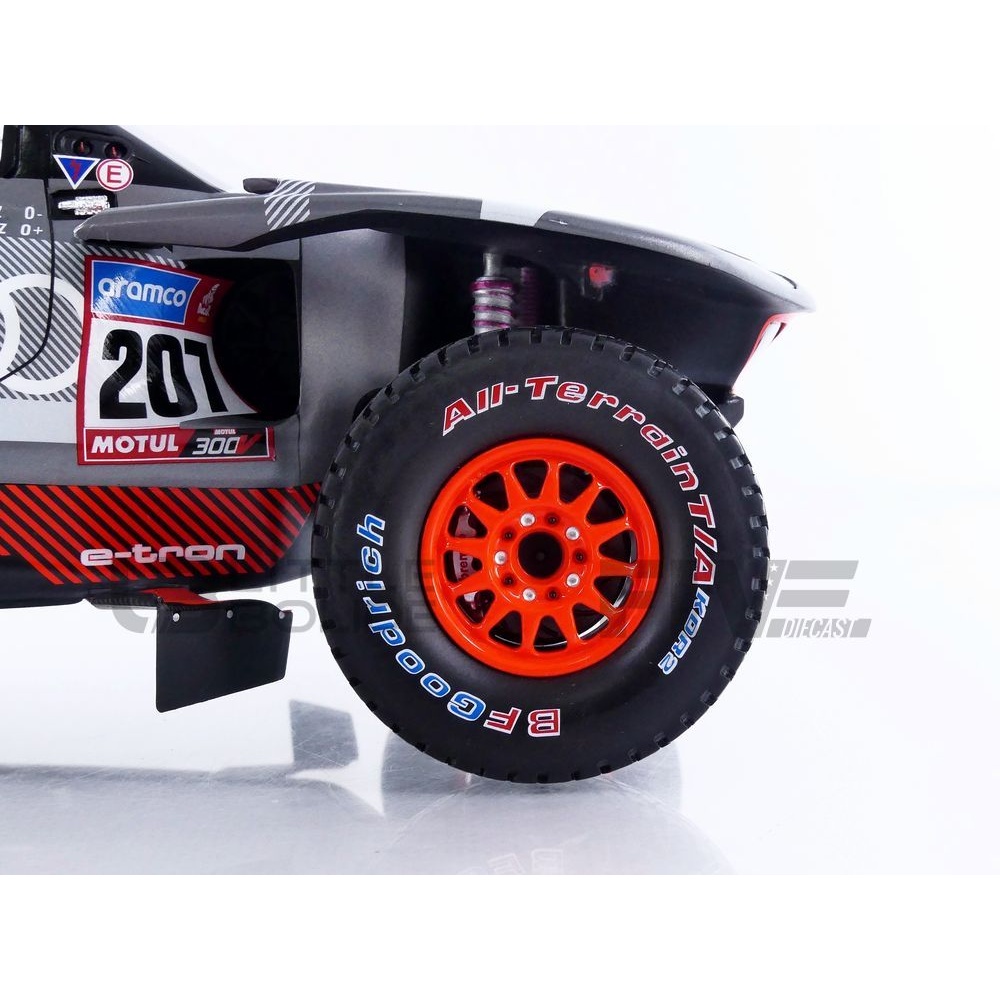 Spark 1:43 Audi RS Q e-tron E2 #204 gagnant Rallye Dakar 2024 Sainz, Cruz 5022400131 modèle voiture 5022400131 4250741112531