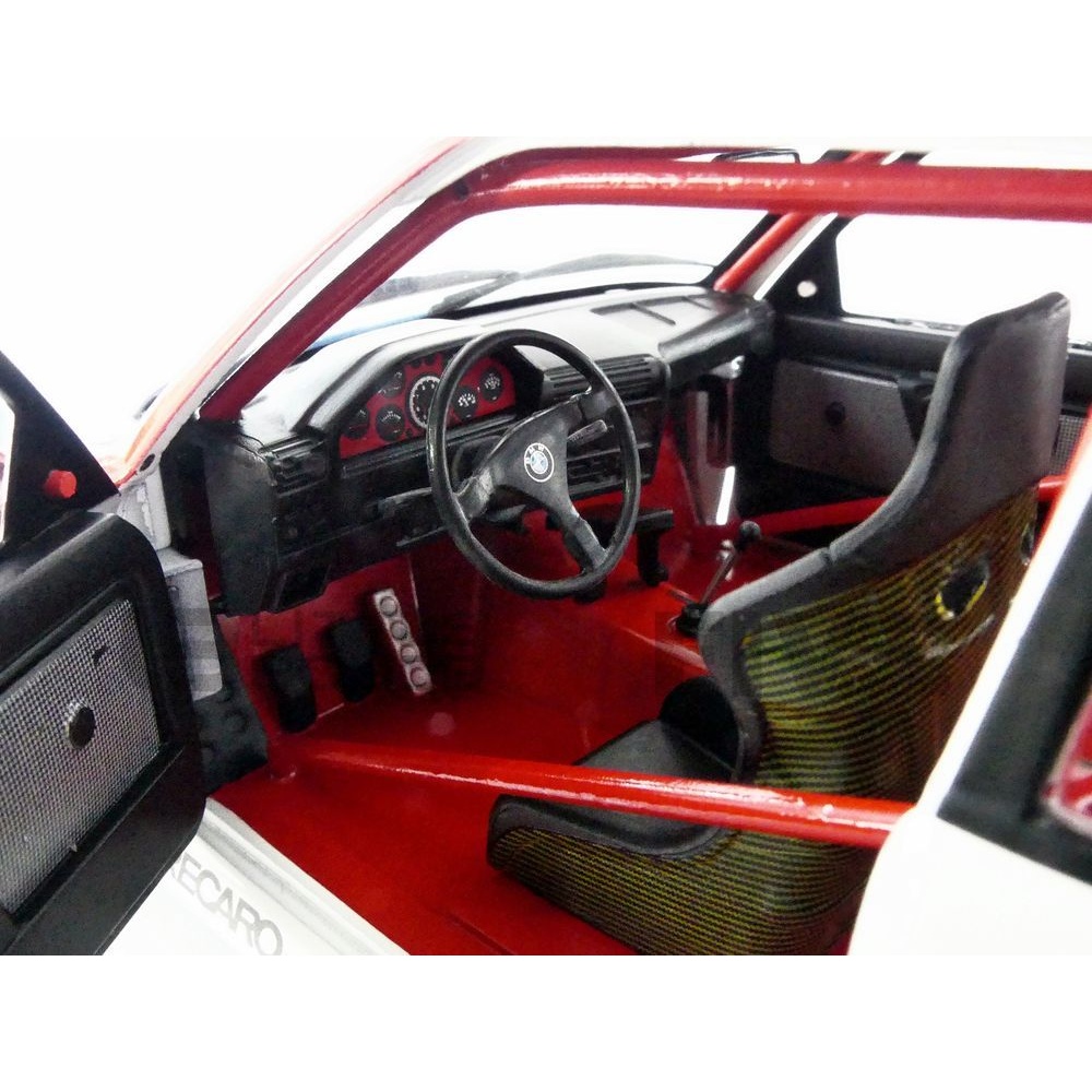 W18038002C – WERK 83 1/18 - BMW M3 (E30) - DTM Champion 1989