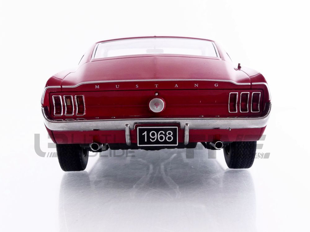 KK-Scale 1:12 Ford Mustang GT Fastback Bullitt Ano de construção 1968