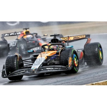 MINICHAMPS 1/18 - MCLAREN MCL39 - 2nd British GP 2025 (O. Piastri)