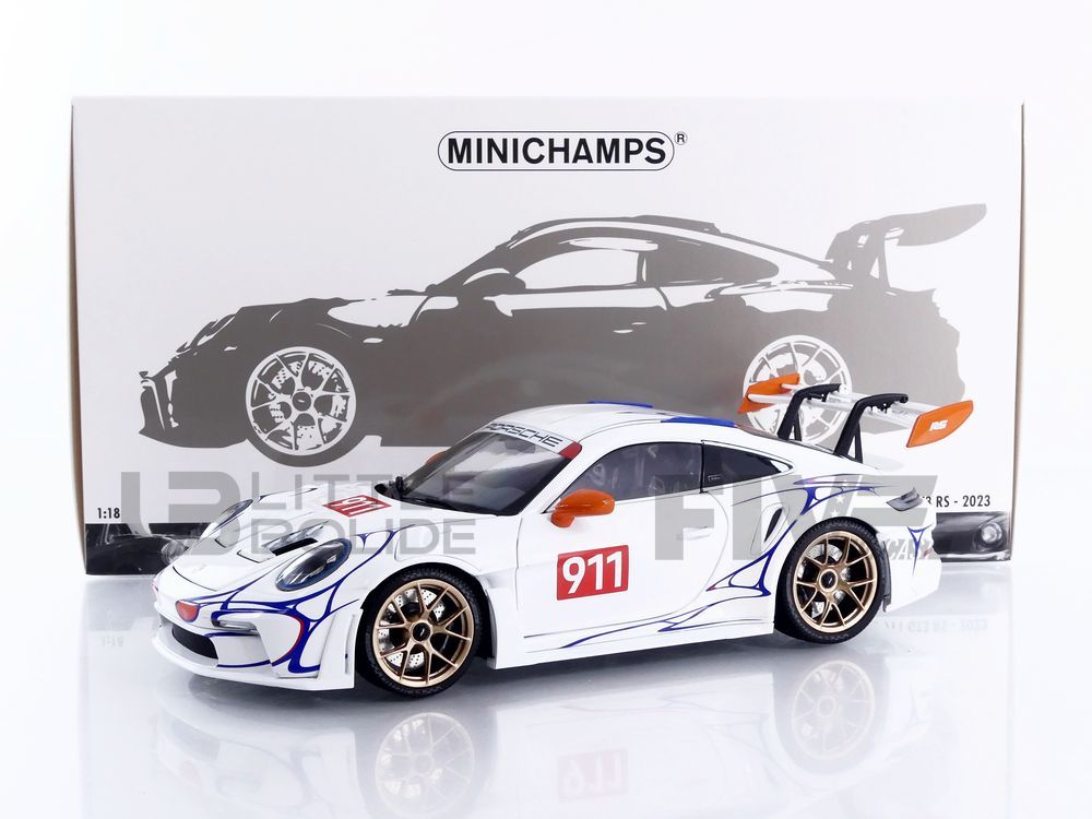 MINICHAMPS 1/18 - PORSCHE 911 (992) GT3 RS - 2023