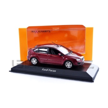 MAXICHAMPS 1/43 - FORD Focus - 2004