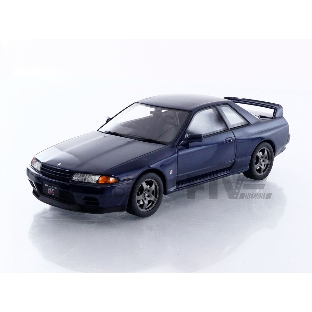 OT1199 – OTTO MOBILE 1/18 - NISSAN Skyline GT-R (BNR32) - 1993