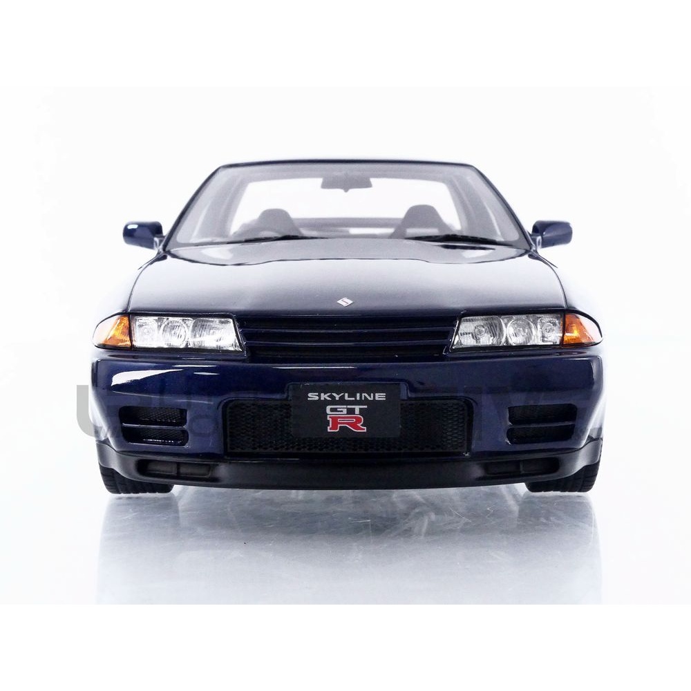 OT1199 – OTTO MOBILE 1/18 - NISSAN Skyline GT-R (BNR32) - 1993