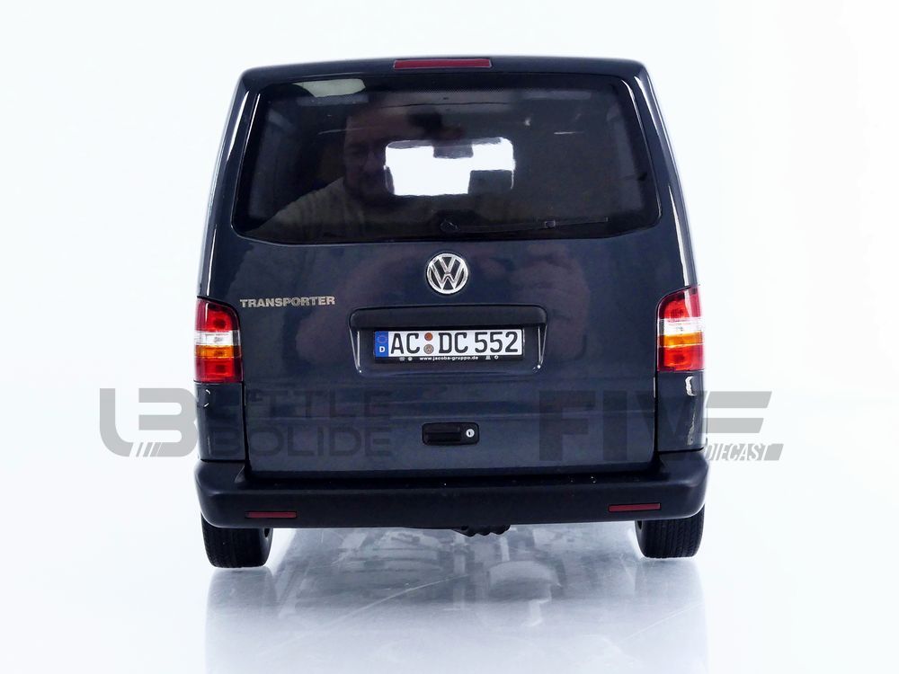 188616 - NOREV 1/18 - VOLKSWAGEN Transporter - 2003 - Little Bolide