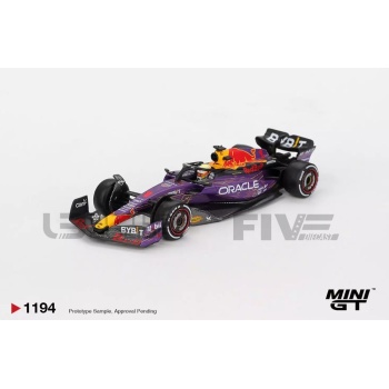 MINI GT 1/64 - RED BULL RB19 - Winner Las Vegas GP 2023 (M. Verstappen)