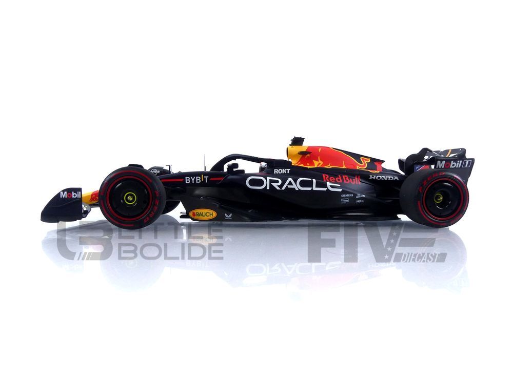 110230101 年 MINICHAMPS 1/18 - レッドブル RB19 バーレーンGP 2023