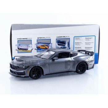 MAISTO 1/24 - FORD Mustang Darkhorse - 2024