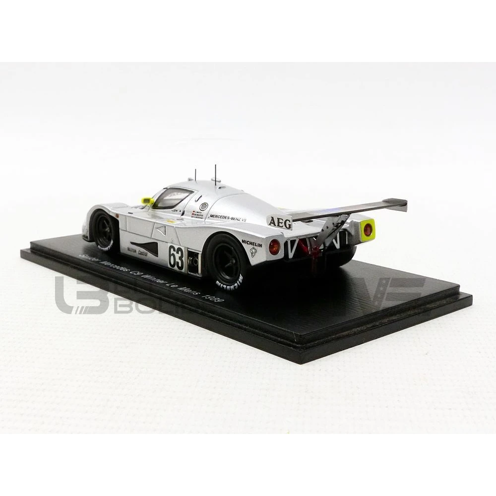 43LM89 – SPARK 1/43 - SAUBER-MERCEDES C9 - Winner 24h Le Mans 1989
