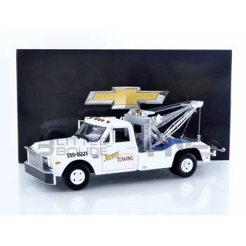 GREENLIGHT COLLECTIBLES 1/18 - CHEVROLET C-30 Dually Wrecker - 1969
