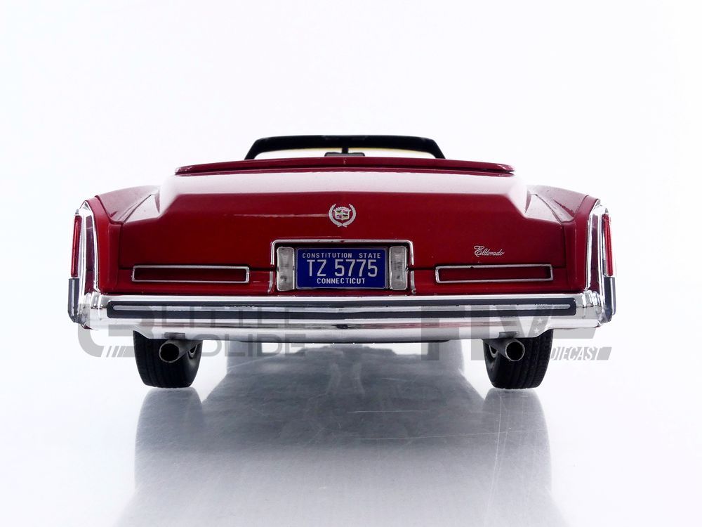 18471R – MCG 1/18 - CADILLAC Eldorado Convertible - 1976 - Little
