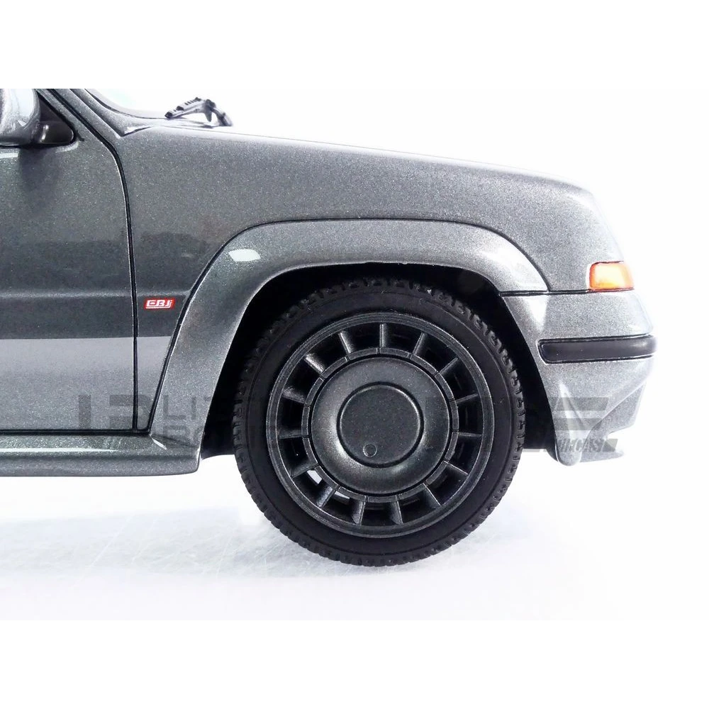 OT1196 – OTTO MOBILE 1/18 - RENAULT 5 GT Turbo Cabriolet - 1995