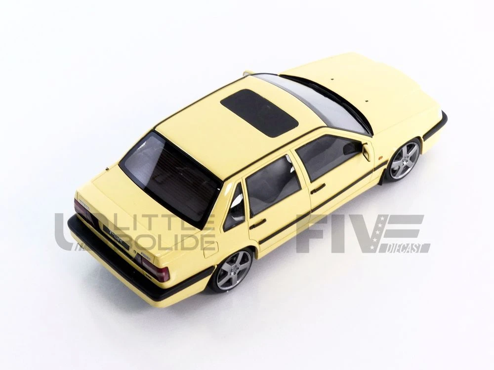 OT1222 – OTTO MOBILE 1/18 - VOLVO 850 T-5R - 1996 - Little Bolide