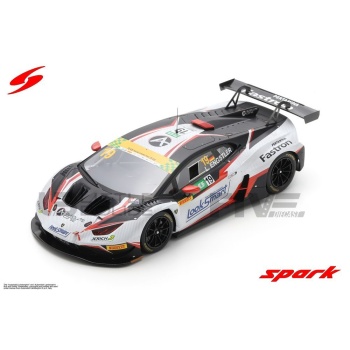 SPARK 1/18 - LAMBORGHINI Huracan GT3 Evo 2 - Macau GT Cup 2025