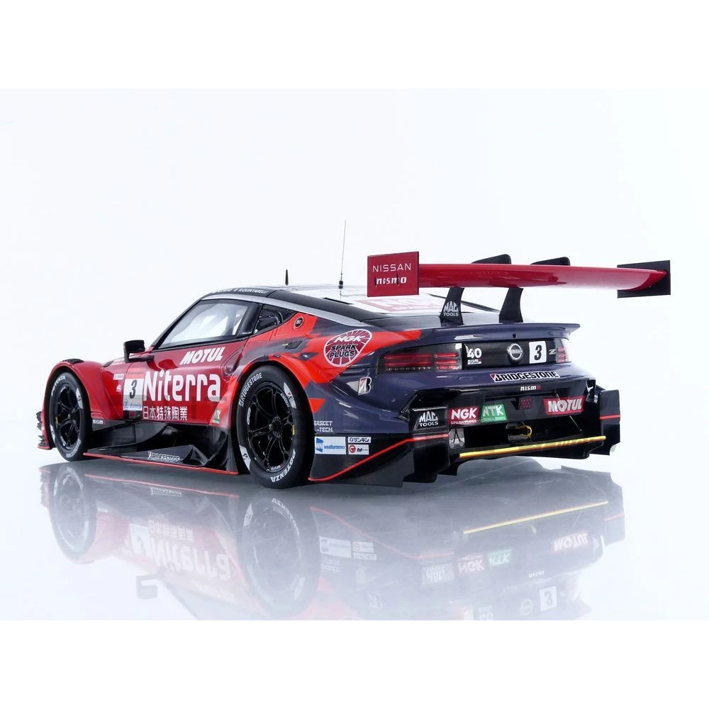 18SGT005 – SPARK 1/18 - NISSAN Z - GT500 Super GT 2024 - Little Bolide