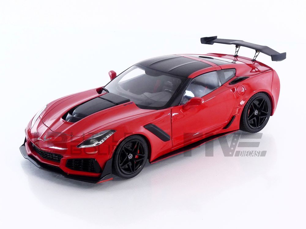 18RDC243-FO – IXO 1/18 - CHEVROLET Corvette C7 ZR1 - 2019 - Little