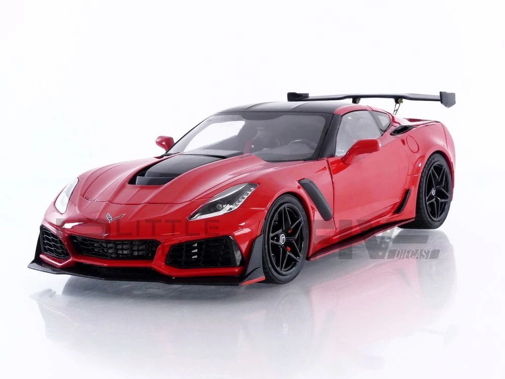18RDC243-FO – IXO 1/18 - CHEVROLET Corvette C7 ZR1 - 2019 - Little