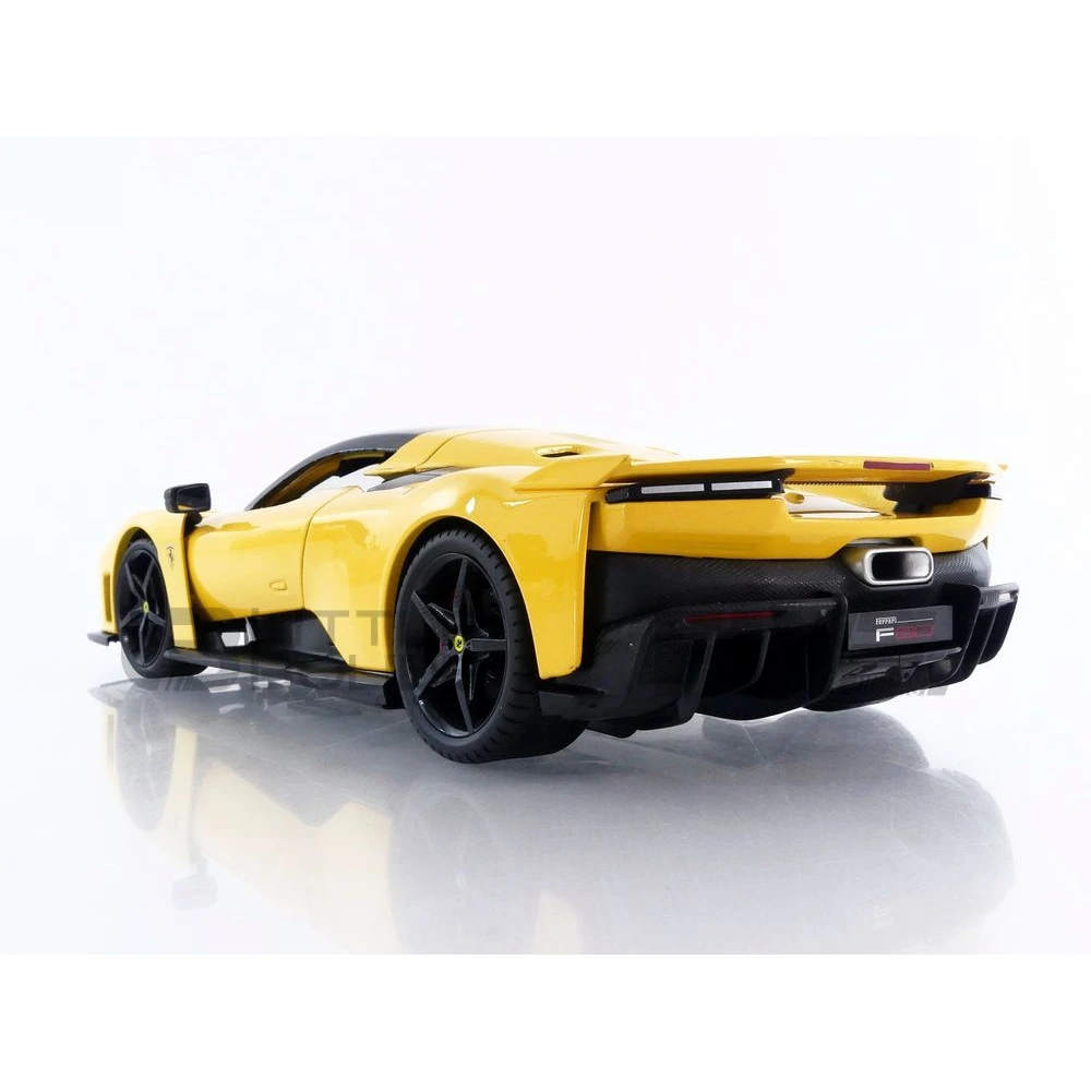 16022Y – BBURAGO 1/18 - FERRARI F80 - 2024 - Little Bolide