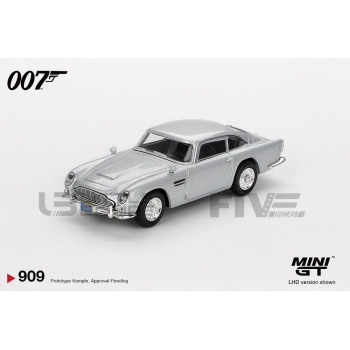 MINI GT 1/64 - ASTON MARTIN DB5 Casino Royale - English Blister Packaging 2006
