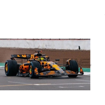 MINICHAMPS 1/18 - MCLAREN MCL39 - Test Shakedown Silverstone 2025 (L. Norris)