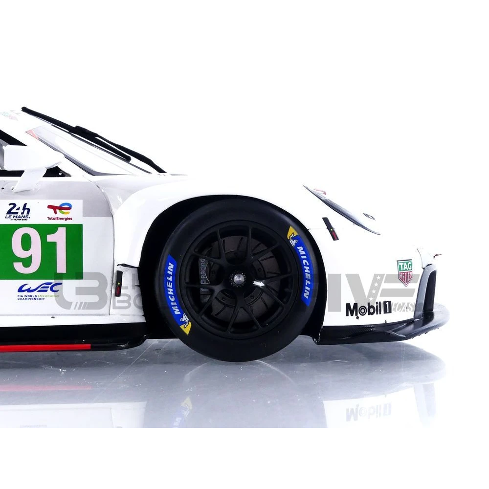 18S818 – SPARK 1/18 - PORSCHE 911 RSR-19 - Winner LMGTE Pro Class