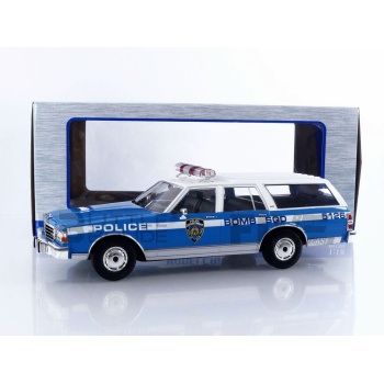 MCG 1/18 - CHEVROLET Caprice Estate Wagon NYPD - 1985