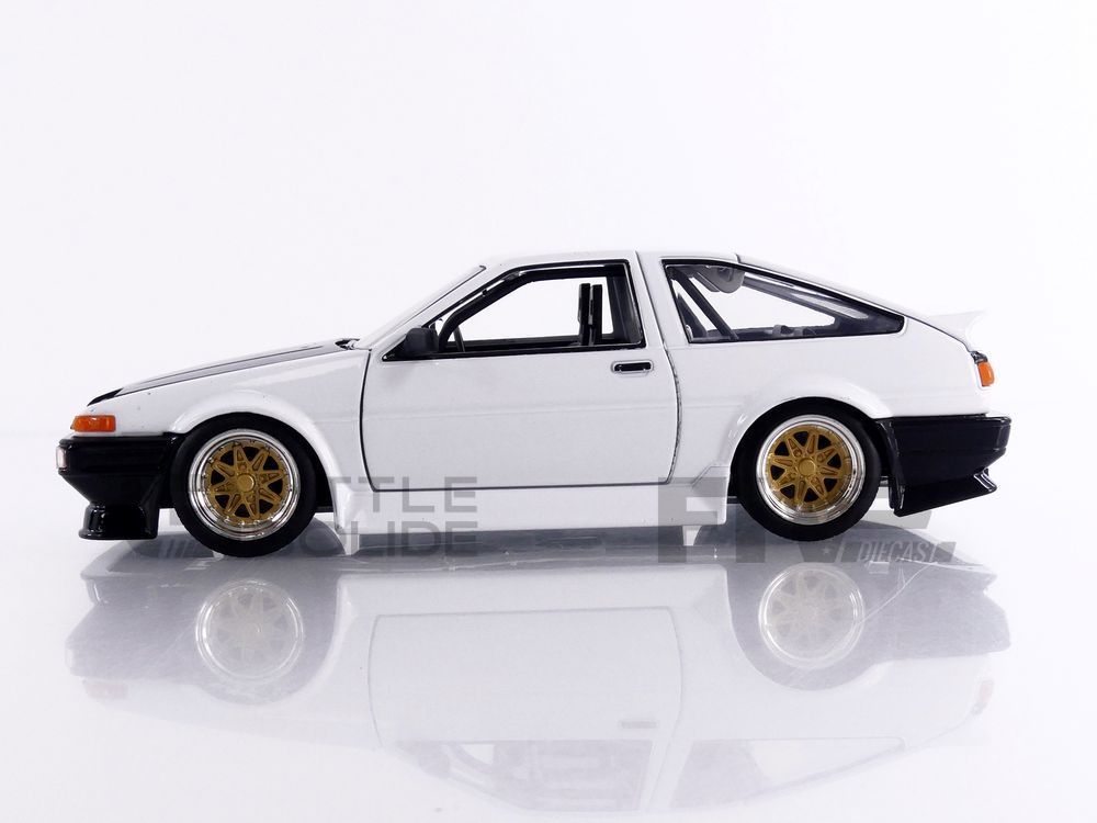 35956W – JADA TOYS 1/24 - TOYOTA Trueno AE86 - 1986 - Little Bolide