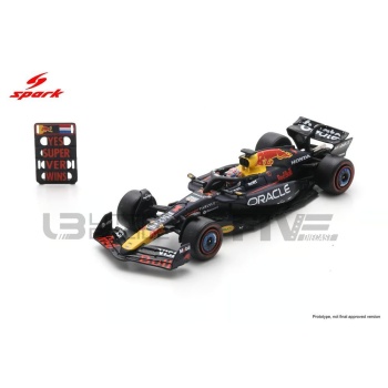 SPARK 1/64 - RED BULL RB21 - Winner Abu Dhabi GP 2025 (M. Verstappen)