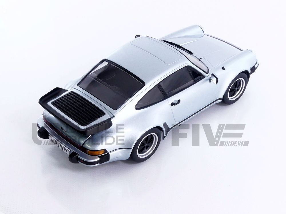 181444S – KK SCALE MODELS 1/18 - PORSCHE 911 (930) Turbo 3.3