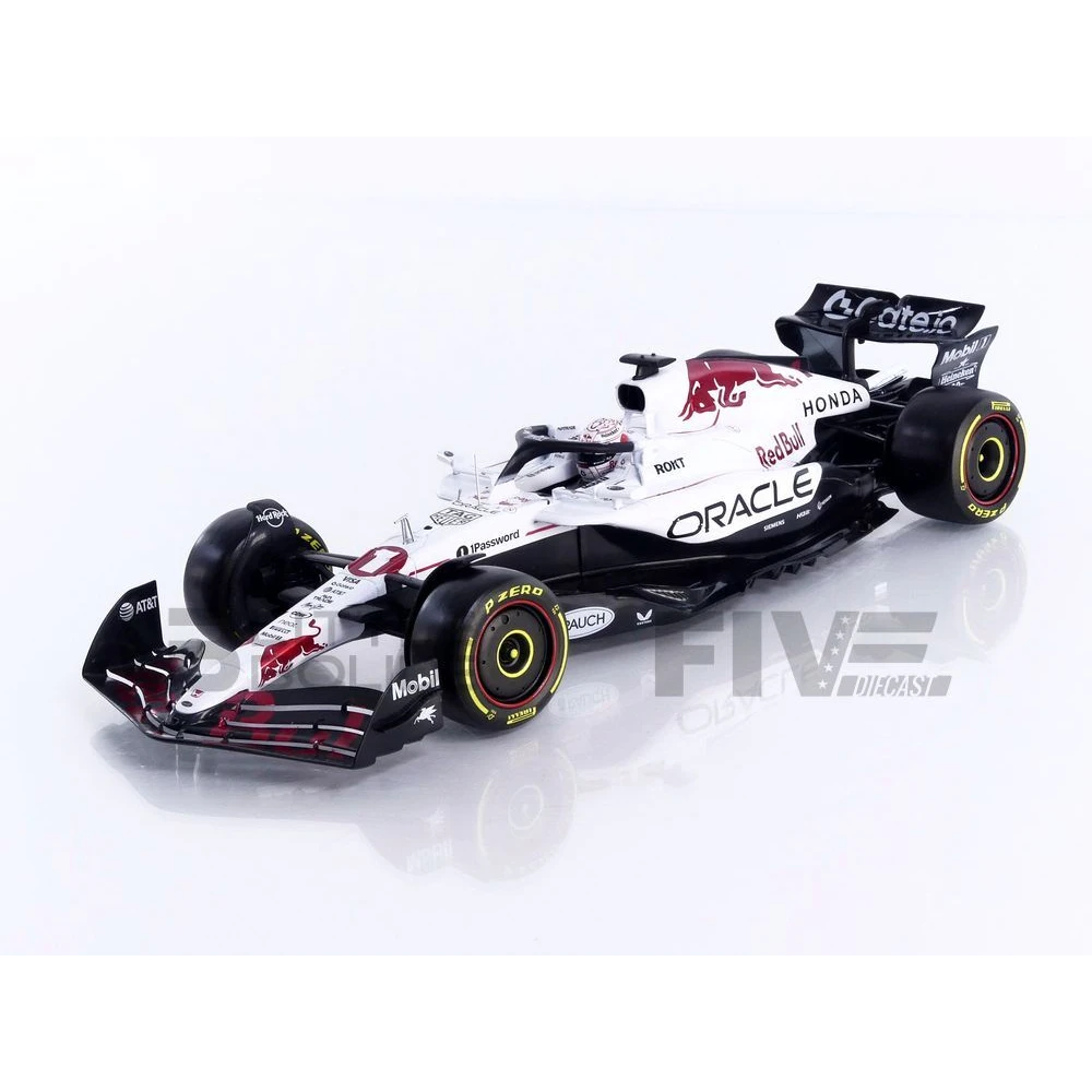 18005-V1-日本 – BBURAGO 1/18 - レッドブル RB21 - 2025年 日本GP