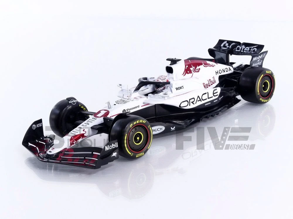 18005-V1-日本 – BBURAGO 1/18 - レッドブル RB21 - 2025年 日本GP